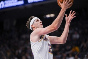 湖記：如果里夫斯沒有開啟上帝模式 那湖人就真的一點(diǎn)辦法都沒有