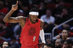 略勝一籌！開拓者本場三分43投14中 湖人27投僅7中