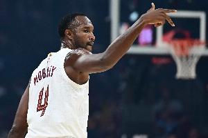 獨木難支！莫布里17中11空砍29分8板3助3斷1帽