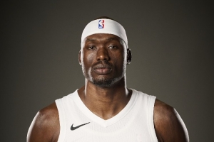 楊健：斯普利特忍不了里斯了 一個5號位怎么比小陣容防得還難受