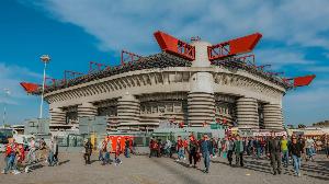 意媒：米蘭國米即將收購圣西羅及周邊區(qū)域，銀行擔(dān)保金額1.97億歐