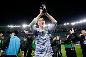 侯森致謝球迷：雖然之前和球迷有些不愉快 但我們缺不了大家支持