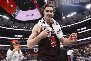 率隊(duì)五連勝&開季不敗！雷記：吉迪本賽季有機(jī)會(huì)入選全明星