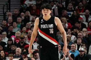首節沒出場！媒體人：NBA就是這么殘酷 估計楊瀚森要去發展聯盟了