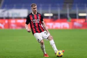 莫雷托：薩勒馬科爾斯和托莫里正進行續約談判，米蘭希望盡快談妥