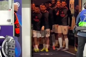 有梅老板那范兒了！實拍：勞塔羅率領國米眾將出場